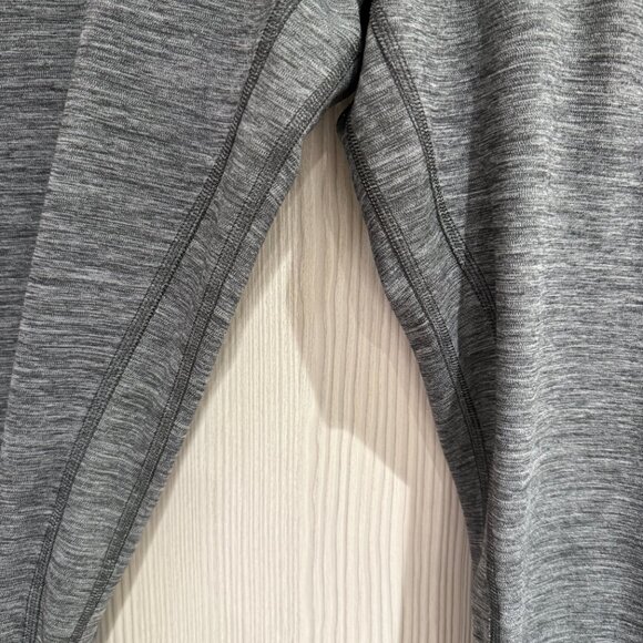 lululemon Align High-Rise Pant 25" (Size 6 Excellent Condition) - Picture 3 of 8